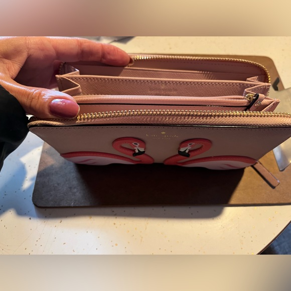 Kate Spade Flamingo By The Pool Continental Wallet - Picture 3 of 6